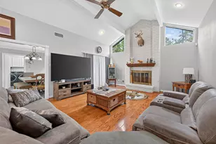 2207 Laurel Hill Dr, Kingwood, TX 77339 - Photo 7