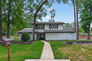 2207 Laurel Hill Dr, Kingwood, TX 77339 - Photo 1