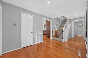 2207 Laurel Hill Dr, Kingwood, TX 77339 - Photo 5