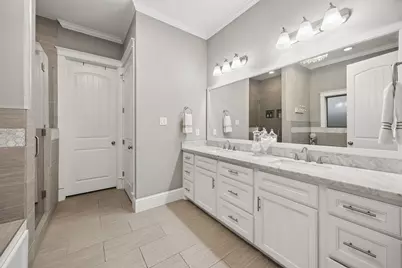 1407 Richelieu Lane, Houston, TX 77018 - Photo 15