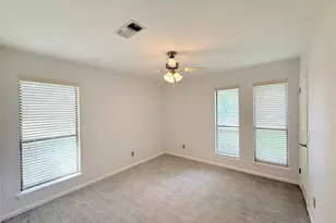 2902 Willow Creek Dr, El Campo, TX 77437 - Photo 19