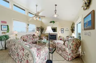 16523 Jamaica Beach Rd, Jamaica Beach, TX 77554 - Photo 9