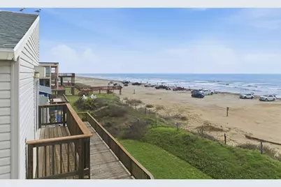 16523 Jamaica Beach Road, Jamaica Beach, TX 77554 - Photo 33