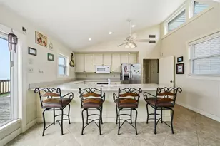 16523 Jamaica Beach Rd, Jamaica Beach, TX 77554 - Photo 3