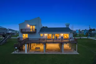 16523 Jamaica Beach Rd, Jamaica Beach, TX 77554 - Photo 41