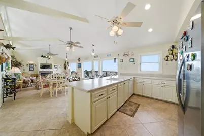16523 Jamaica Beach Road, Jamaica Beach, TX 77554 - Photo 7