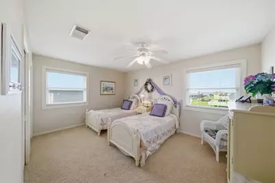 16523 Jamaica Beach Road, Jamaica Beach, TX 77554 - Photo 25