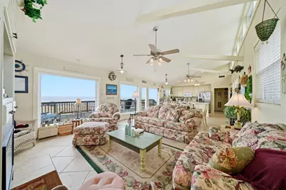 16523 Jamaica Beach Road, Jamaica Beach, TX 77554 - Photo 11