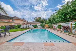 1755 Carriage Way, Sugar Land, TX 77478 - Photo 27