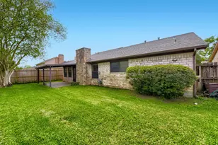 3115 Shawnee Dr, Sugar Land, TX 77479 - Photo 27