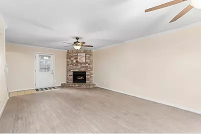 2053 Country Village Boulevard #B, Humble, TX 77338 - Photo 5