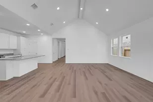 29406 Suncreek Rnch Ct, Waller, TX 77484 - Photo 9