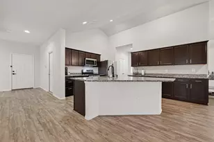 7731 London Tower Ln, Houston, TX 77044 - Photo 11