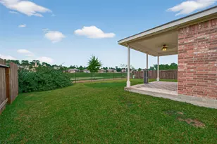 7731 London Tower Ln, Houston, TX 77044 - Photo 47