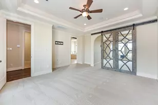 2048 W Main St, Houston, TX 77098 - Photo 29