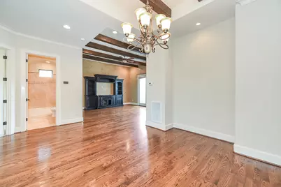 2048 W Main Street, Houston, TX 77098 - Photo 21