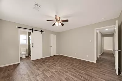 909 Newport Boulevard, League City, TX 77573 - Photo 27