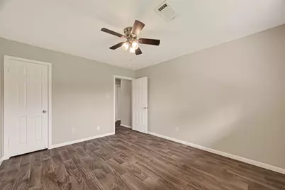 909 Newport Boulevard, League City, TX 77573 - Photo 23
