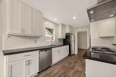 909 Newport Boulevard, League City, TX 77573 - Photo 17