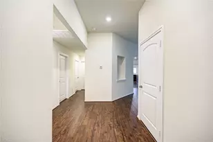 18907 Via Flora Dr, Roman Forest, TX 77357 - Photo 7