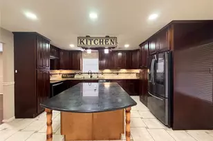 2818 Woodcreek Meadows Ln, Houston, TX 77073 - Photo 7