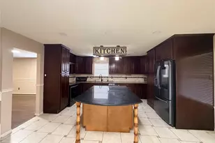 2818 Woodcreek Meadows Ln, Houston, TX 77073 - Photo 3