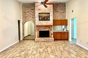 11703 Seawood Dr, Houston, TX 77089 - Photo 5