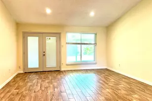 11703 Seawood Dr, Houston, TX 77089 - Photo 7