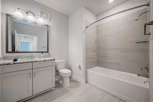 6804 Westview Dr, Houston, TX 77055 - Photo 31