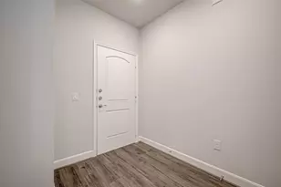 6804 Westview Dr, Houston, TX 77055 - Photo 11