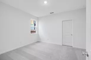 22119 Strathfield Cir, Cypress, TX 77433 - Photo 17