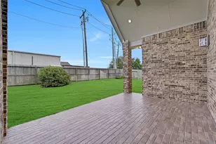 1321 Summer Field Ln, Friendswood, TX 77546 - Photo 37