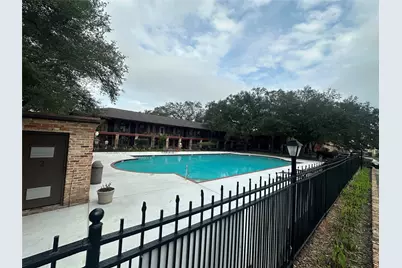 5238 Arboles Drive #10, Houston, TX 77035 - Photo 15