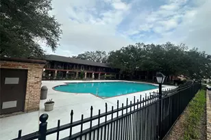 5238 Arboles Dr, Houston, TX 77035 - Photo 15