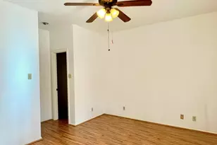 2209 S Braeswood Blvd, Houston, TX 77030 - Photo 5