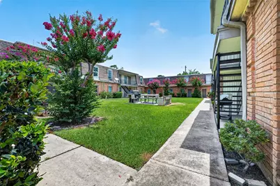 1220 Shadowdale Drive #6, Houston, TX 77043 - Photo 31