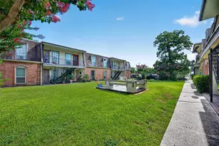 1220 Shadowdale Dr, Houston, TX 77043 - Photo 3