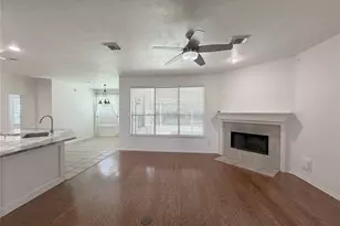 12238 Ashford Valley Dr, Sugar Land, TX 77478 - Photo 11