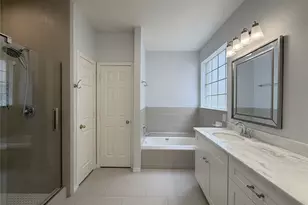 12238 Ashford Valley Dr, Sugar Land, TX 77478 - Photo 19