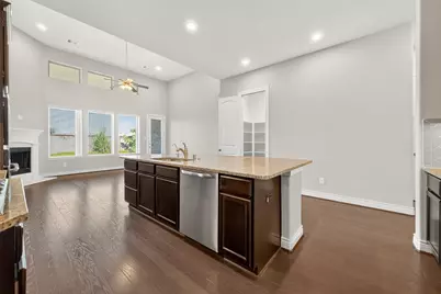 4926 Thunder Creek Ln, Sugar Land, TX 77479 - Photo 15