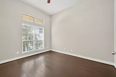 4926 Thunder Creek Ln, Sugar Land, TX 77479 - Photo 5