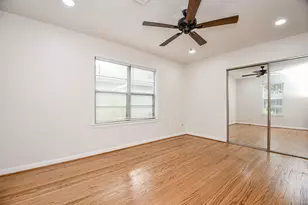 1619 Viking Dr, Houston, TX 77018 - Photo 9