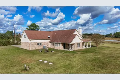 16910 County Line Road, Winnie, TX 77665 - Photo 3