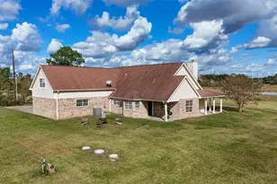 16910 County Line Rd, Winnie, TX 77665 - Photo 3