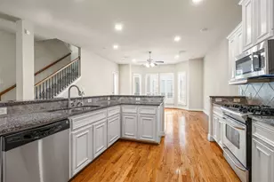 5305 Schuler St, Houston, TX 77007 - Photo 11