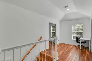 4610 Cobb Cir Dr, Sugar Land, TX 77479 - Photo 25