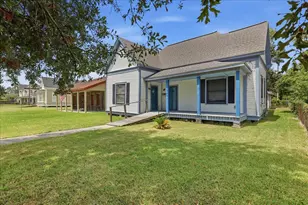 1206 Pine Ave, Orange, TX 77630 - Photo 3