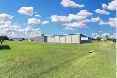 1426 Nelson Avenue, Port Bolivar, TX 77650 - Photo 3