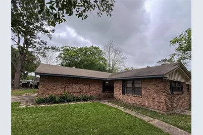 1307 Dwinnell Street, Baytown, TX 77520 - Photo 3