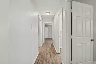 8807 Barton St, Houston, TX 77075 - Photo 3